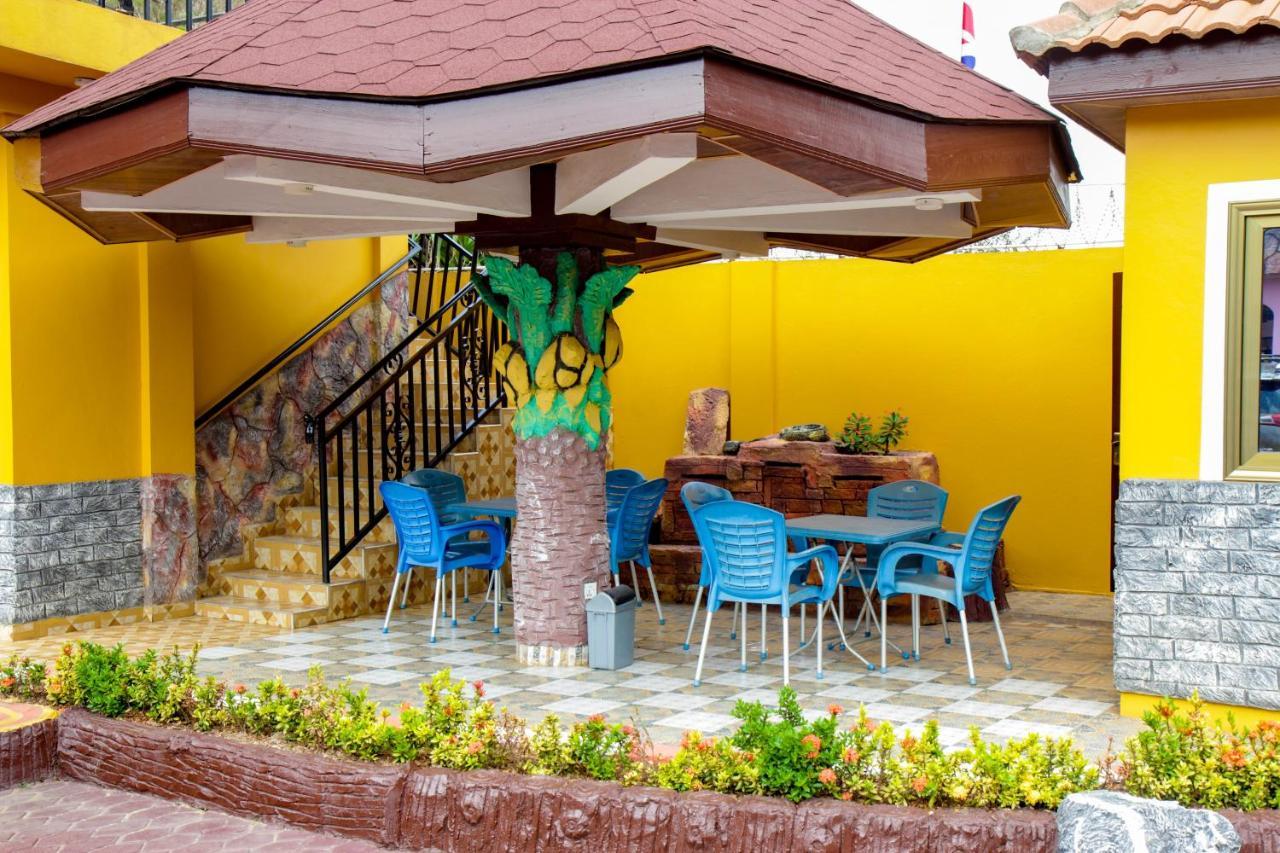 Hilton View Hotel Ogbodjo Exterior foto