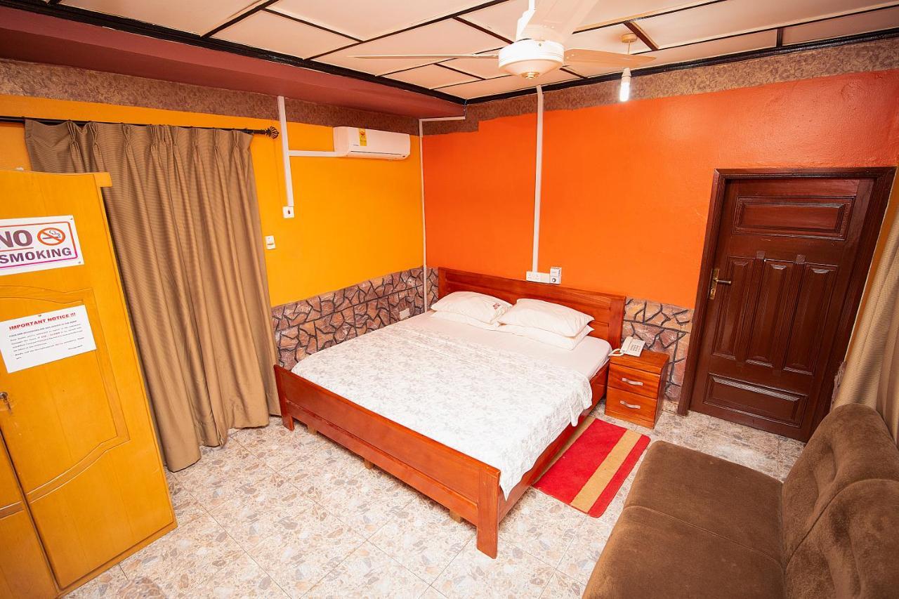 Hilton View Hotel Ogbodjo Exterior foto