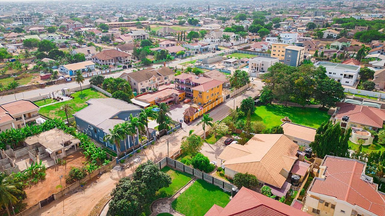 Hilton View Hotel Ogbodjo Exterior foto