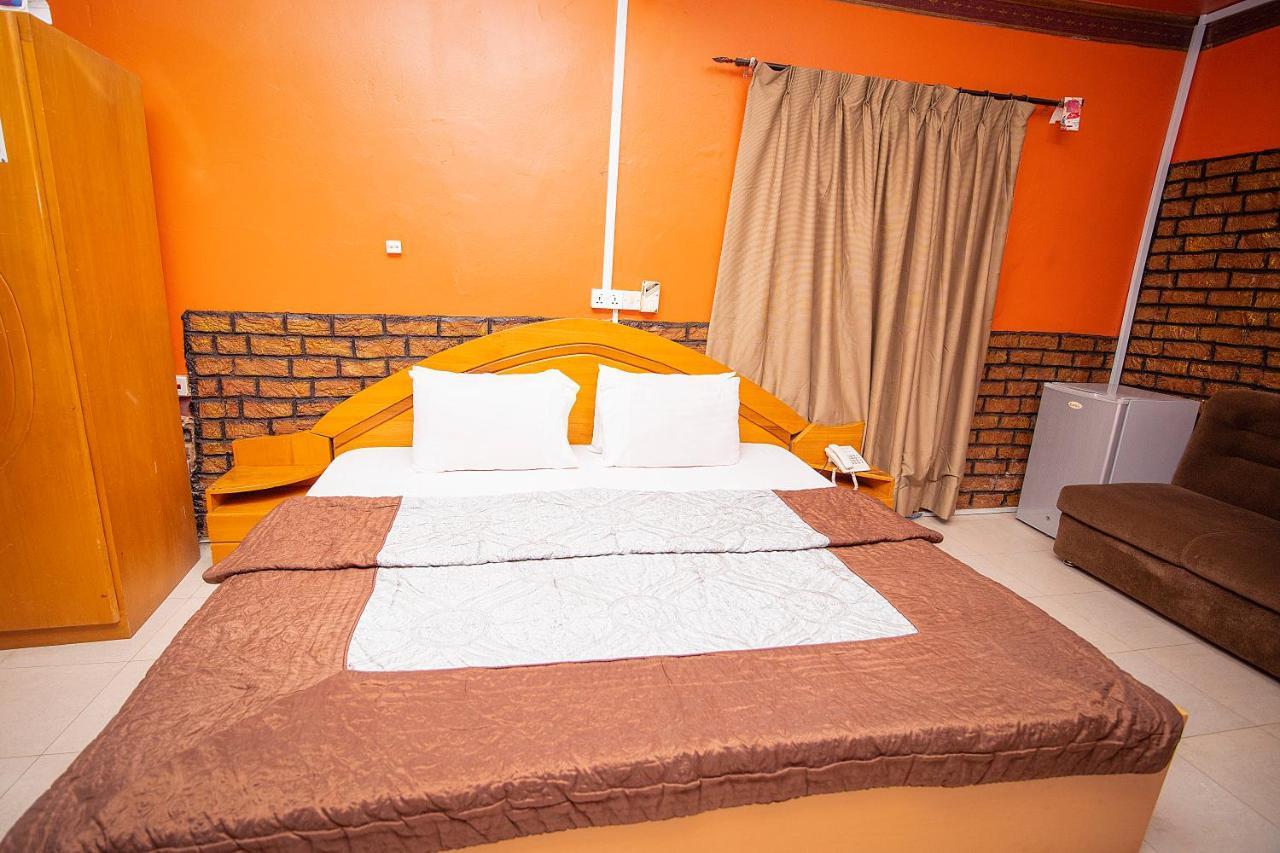 Hilton View Hotel Ogbodjo Exterior foto