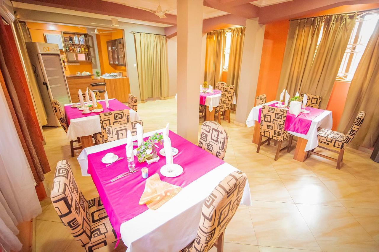 Hilton View Hotel Ogbodjo Exterior foto