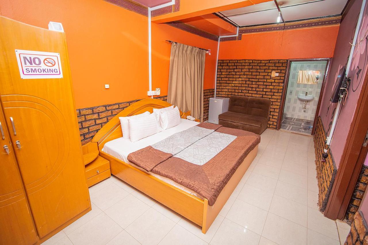 Hilton View Hotel Ogbodjo Exterior foto
